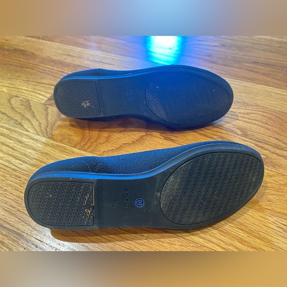 Rothys The Loafer size 7.5 in Black Solid - Picture 4 of 5